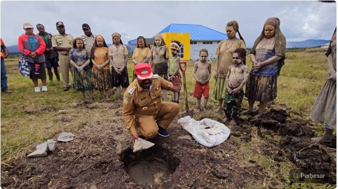 Gudang Logistik Mulai Dibangun di Agandugume, Bupati Puncak: Kado HUT RI untuk Rakyat